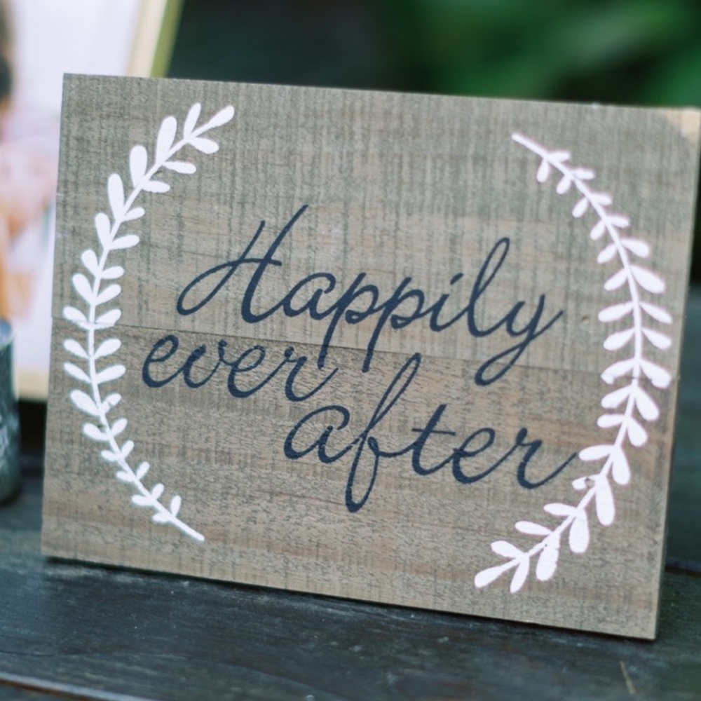 Happily ever after sign